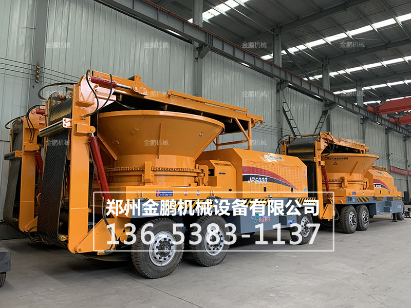 大型树根粉碎机：环保高xiao的木材粉碎利器