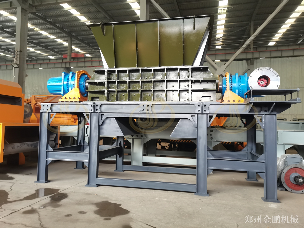 郑州金鹏撕碎分选成套设备处理混合工业固废的工艺衔接